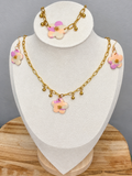 Ensemble bijoux fleurs – rose, pêche & crème
